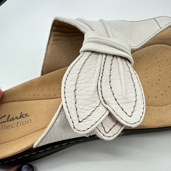 Clarks Collection White Leather Bow Thong Sandals‎ Women US 11 EU 42.5 Comfort - Picture 9 of 9